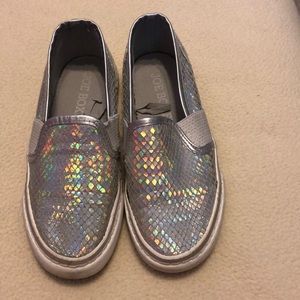Glittery print slip on sneakers